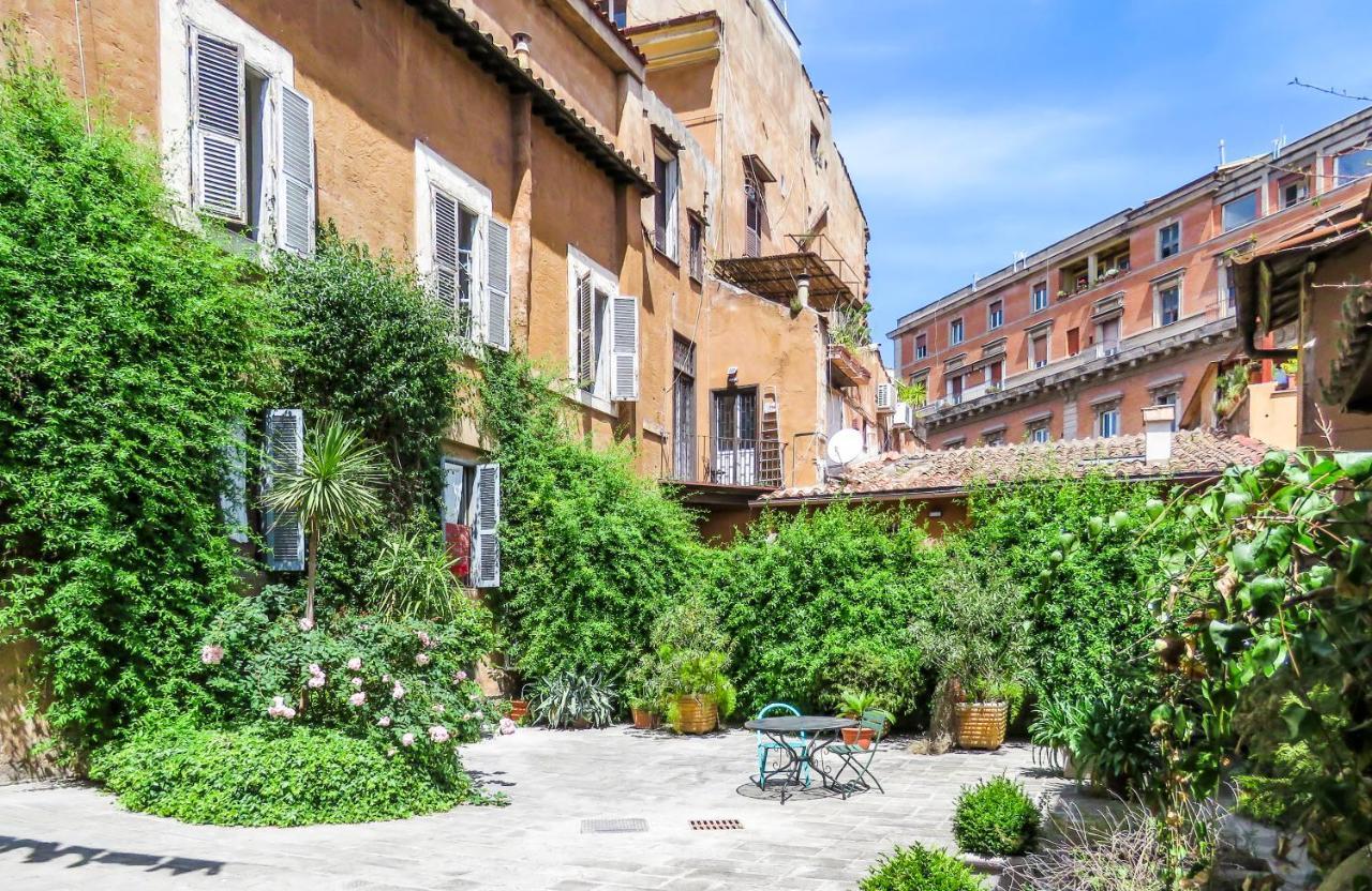 Casa Del Moro - Romantic Loft In Trastevere Ferienhaus